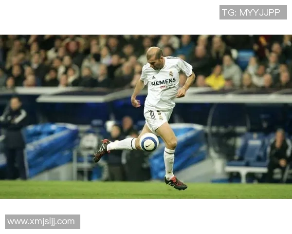 足球十大球星独门绝技揭秘 揭示他们场上无敌技艺背后的秘密 足球十大球星独门绝技揭秘 揭示他们场上无敌技艺背后的秘密